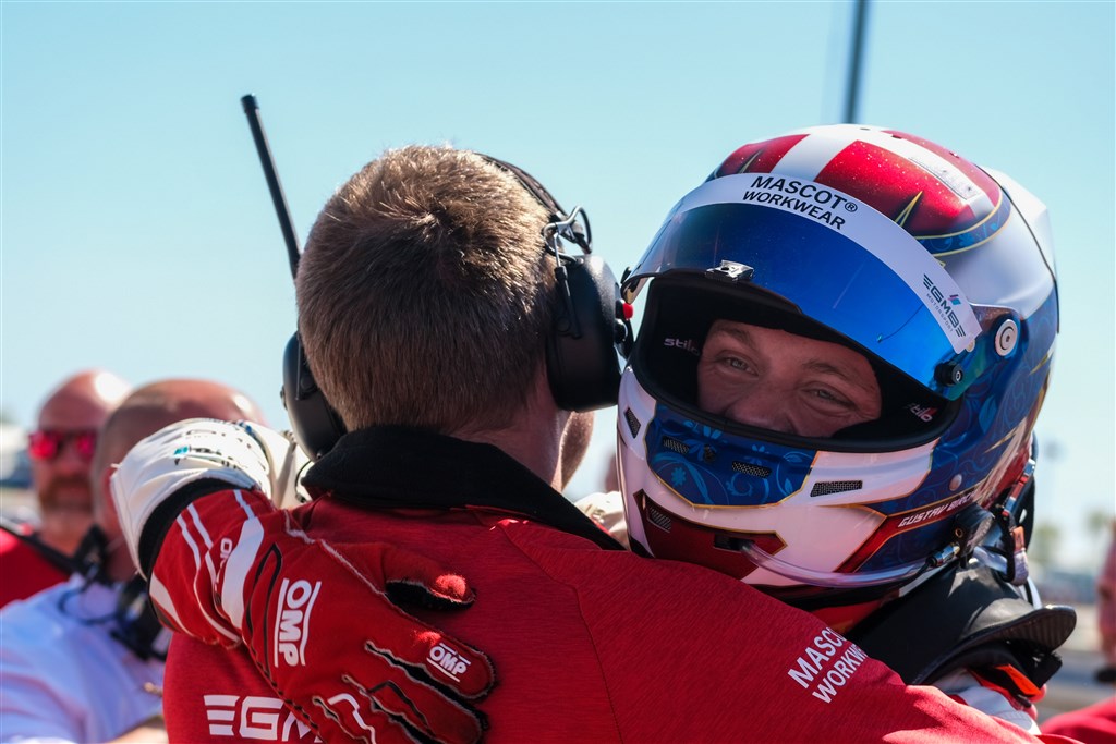 GMB Motorsports Gustav Birch havde en fantastisk sæsonpremiere. Udover at tage sin første heatsejr i 2. heat på Padborg, så endte Birch også på podiet og tog sejren i U25-mesterskabet.
(Foto: TCR Denmark)